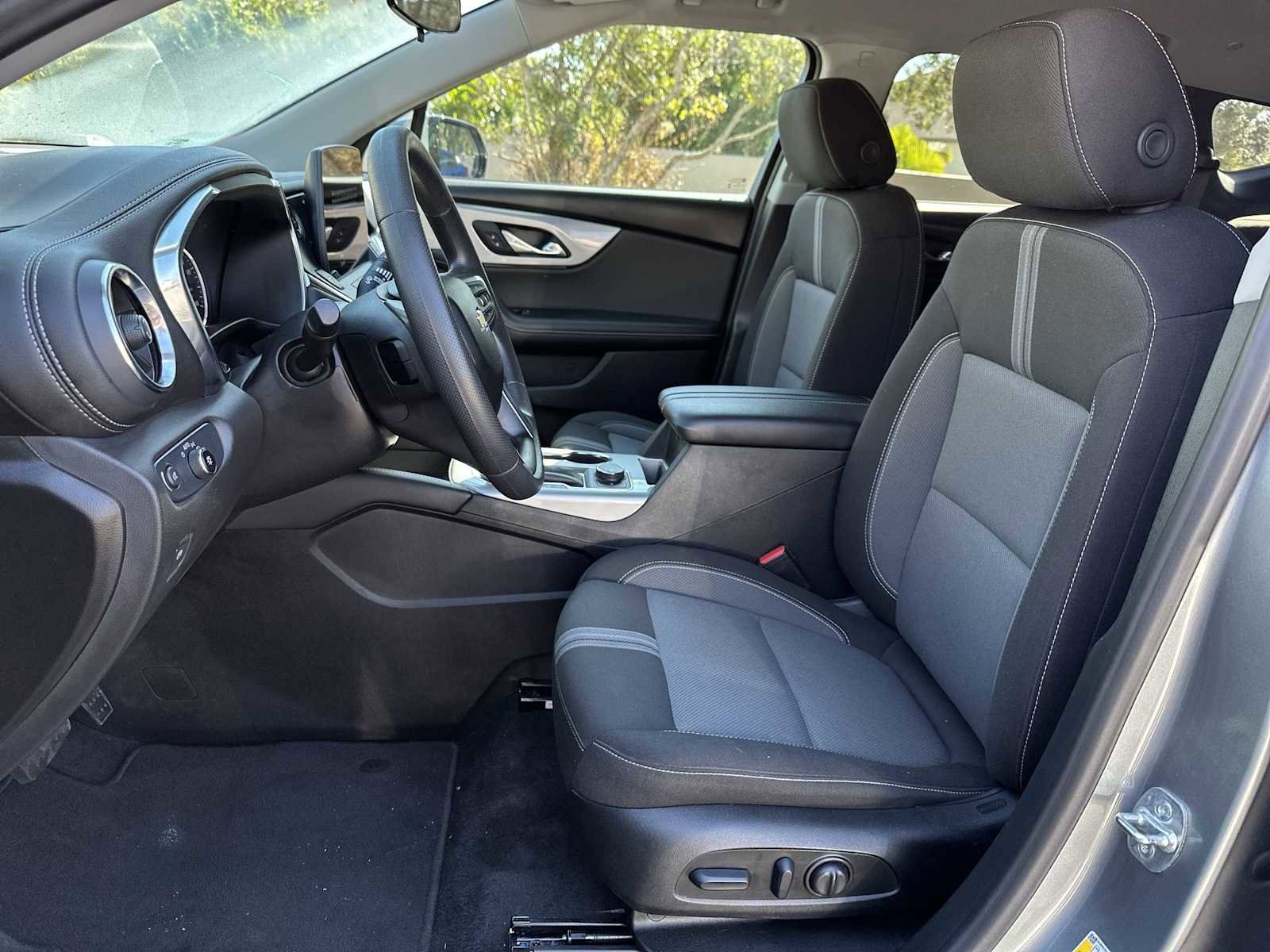 Certified 2025 Chevrolet Blazer LT image 15