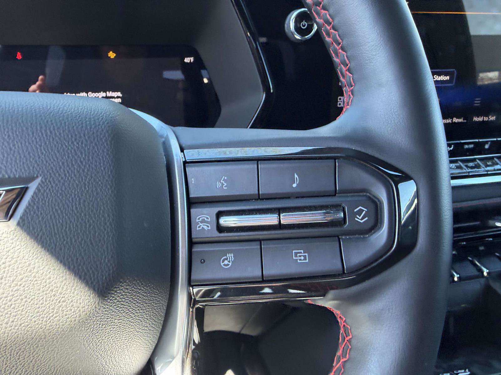 Certified 2024 Chevrolet Colorado Z71 w/ Z71 Convenience Package 2 image 27