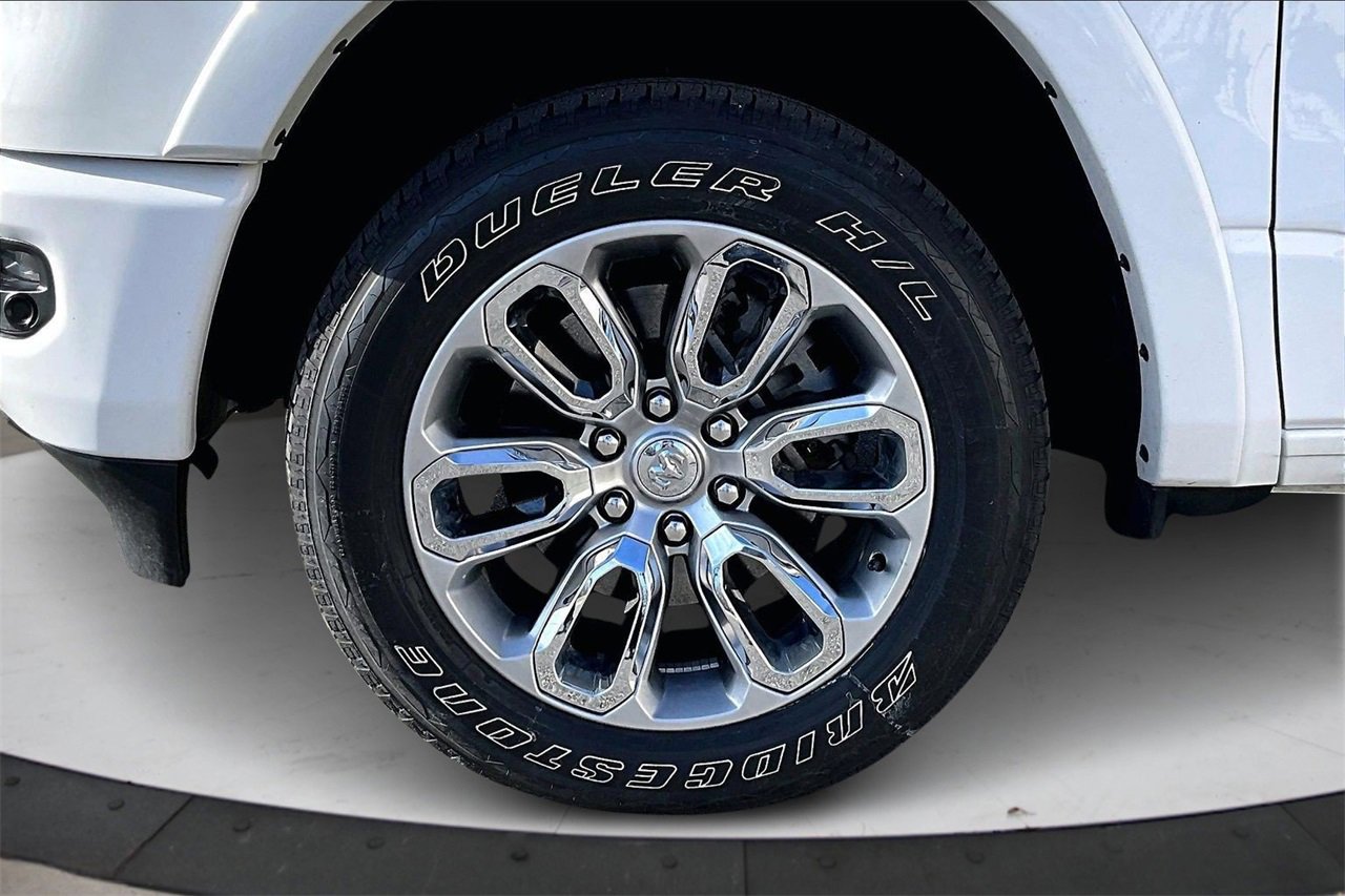 Certified 2022 RAM 1500 Laramie image 32