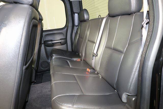 Used 2013 Chevrolet Silverado 2500 LTZ w/ LTZ Plus Package image 21