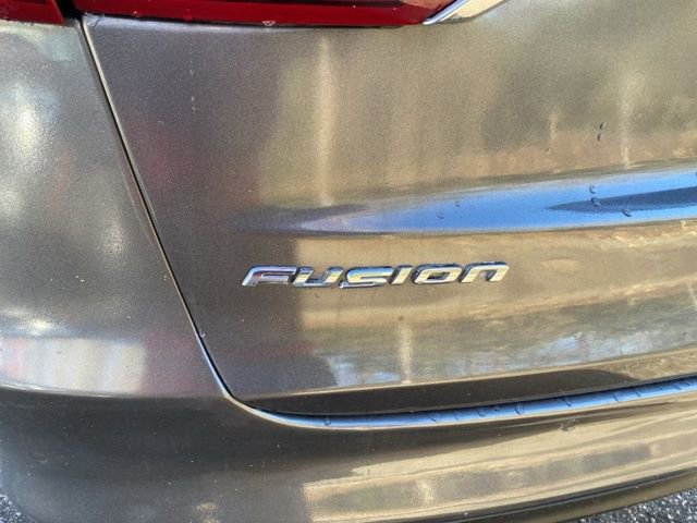 Used 2019 Ford Fusion Titanium image 8