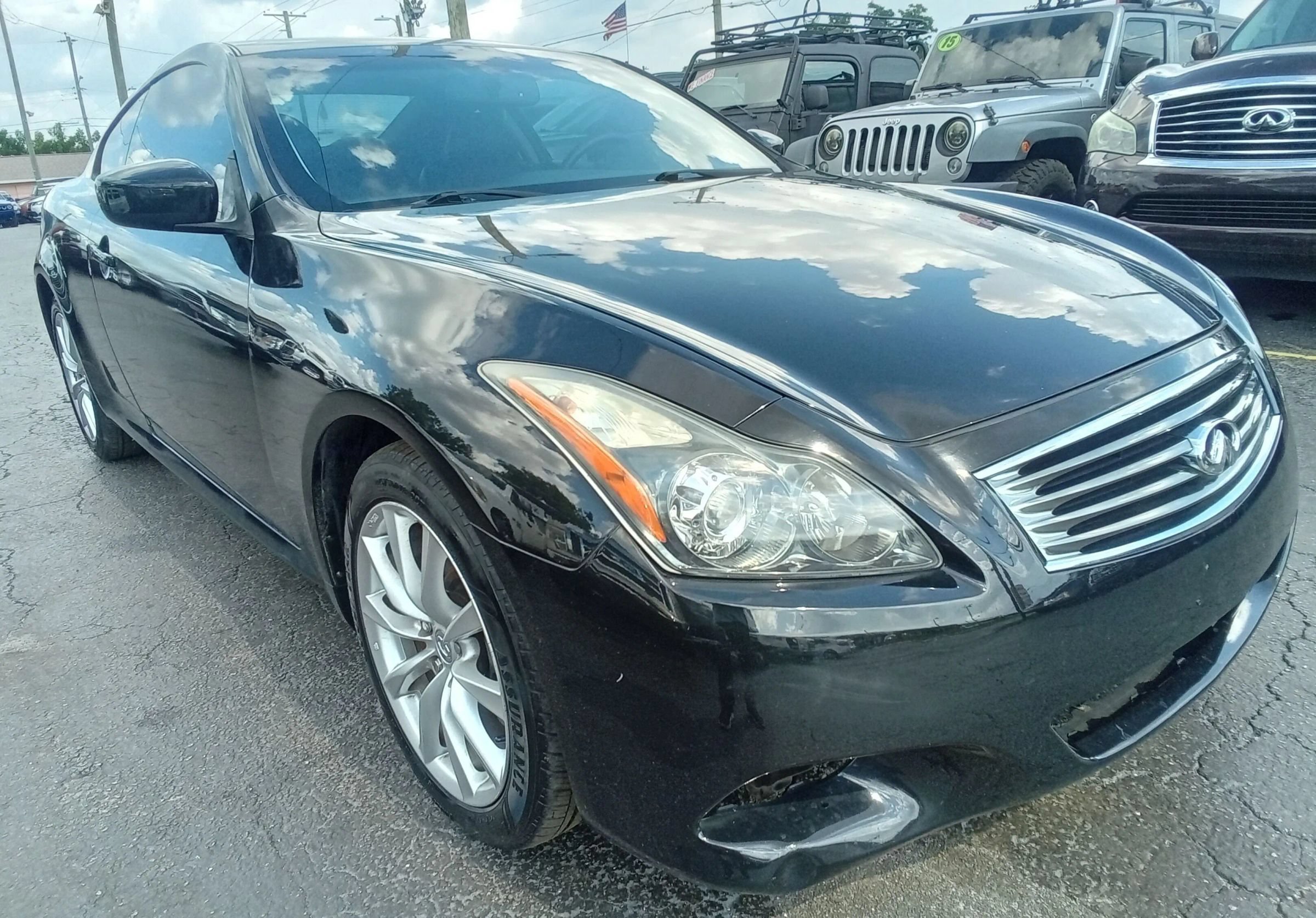 Used 2013 INFINITI G37 x Coupe w/ Premium Pkg AWD/4WD image 4