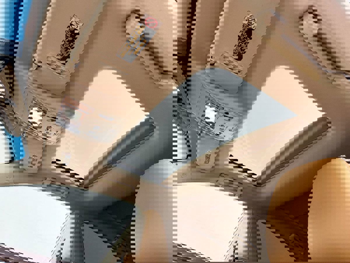 Used 2016 Lexus ES 350 w/ Navigation System Package image 25