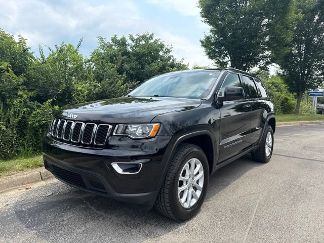 Used 2021 Jeep Grand Cherokee Laredo AWD/4WD video 3