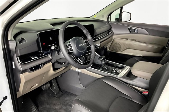 New 2026 Kia Carnival EX image 8