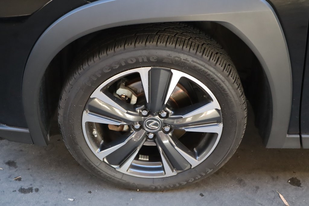 Used 2020 Lexus UX 250h w/ Premium Package AWD/4WD image 17