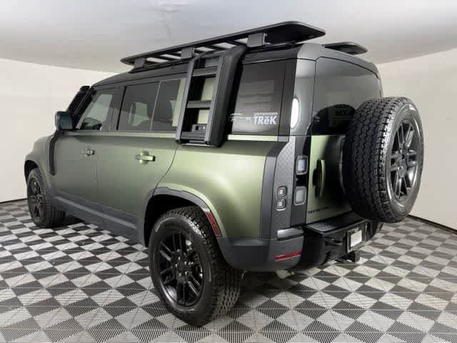 New 2026 Land Rover Defender 110 S AWD/4WD image 4
