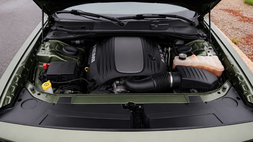 Used 2020 Dodge Challenger R/T w/ Plus Package RWD image 18