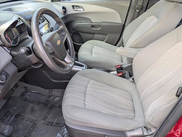 Used 2014 Chevrolet Sonic LT image 15