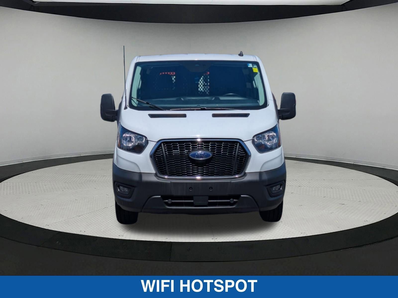 Used 2024 Ford Transit 250 Low Roof w/ Exterior Upgrade Package RWD image 9