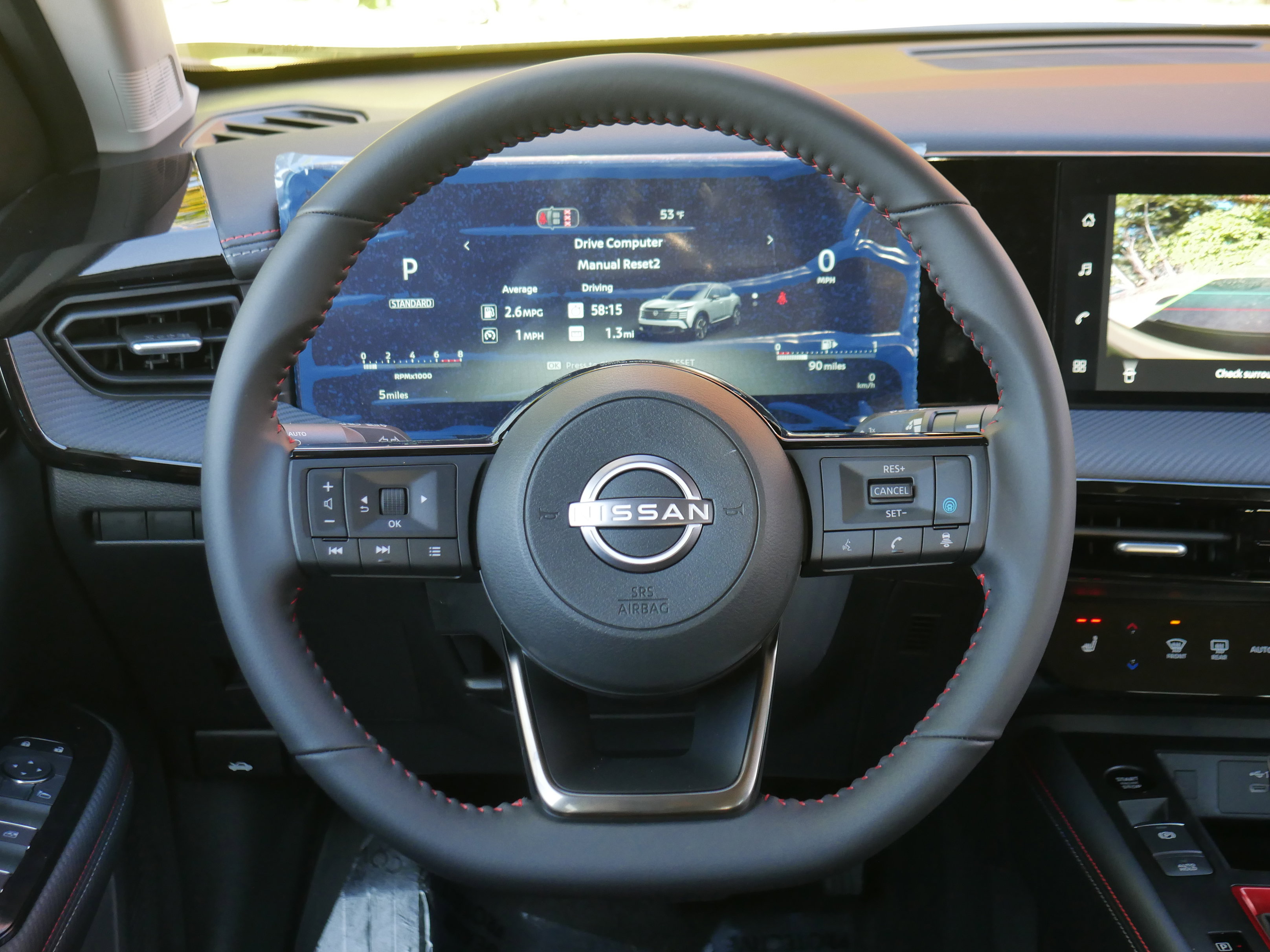 New 2026 Nissan Kicks SR w/ Cold Weather Package image 6