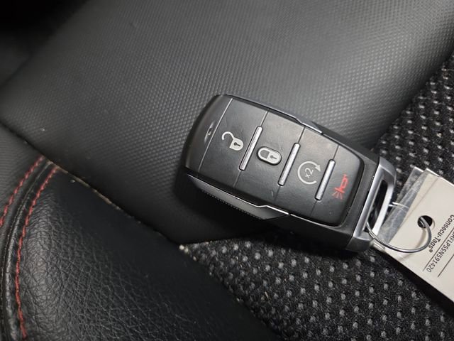 Used 2025 RAM 1500 Rebel image 30