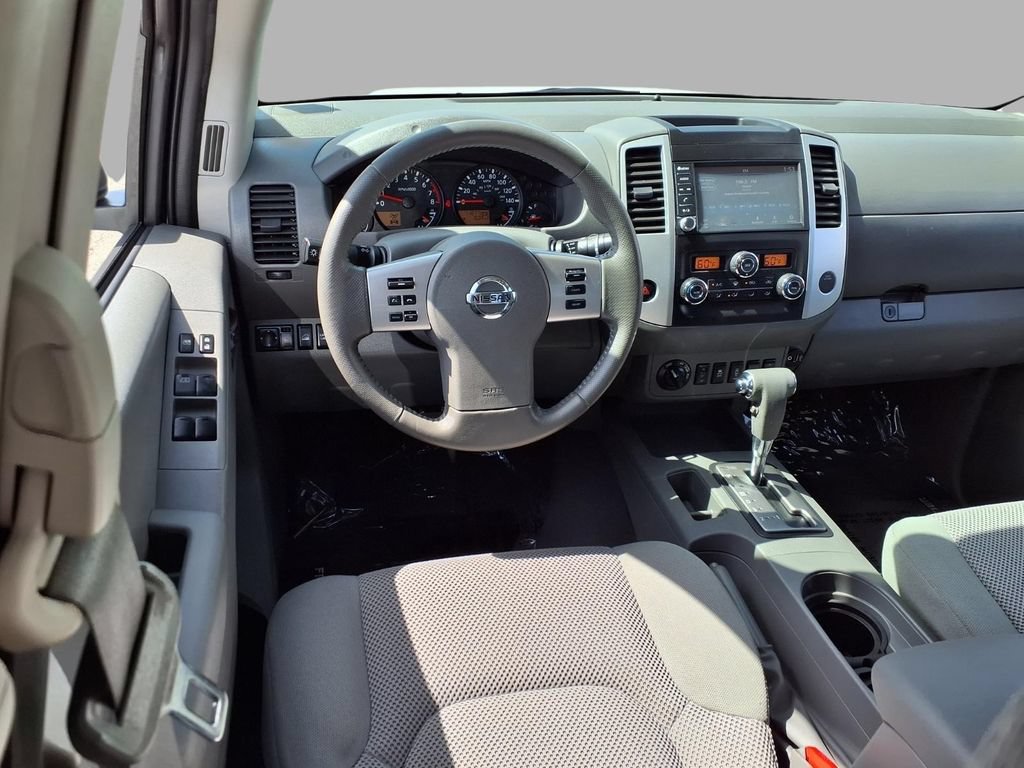 Used 2019 Nissan Frontier SV w/ Value Truck Package AWD/4WD image 4