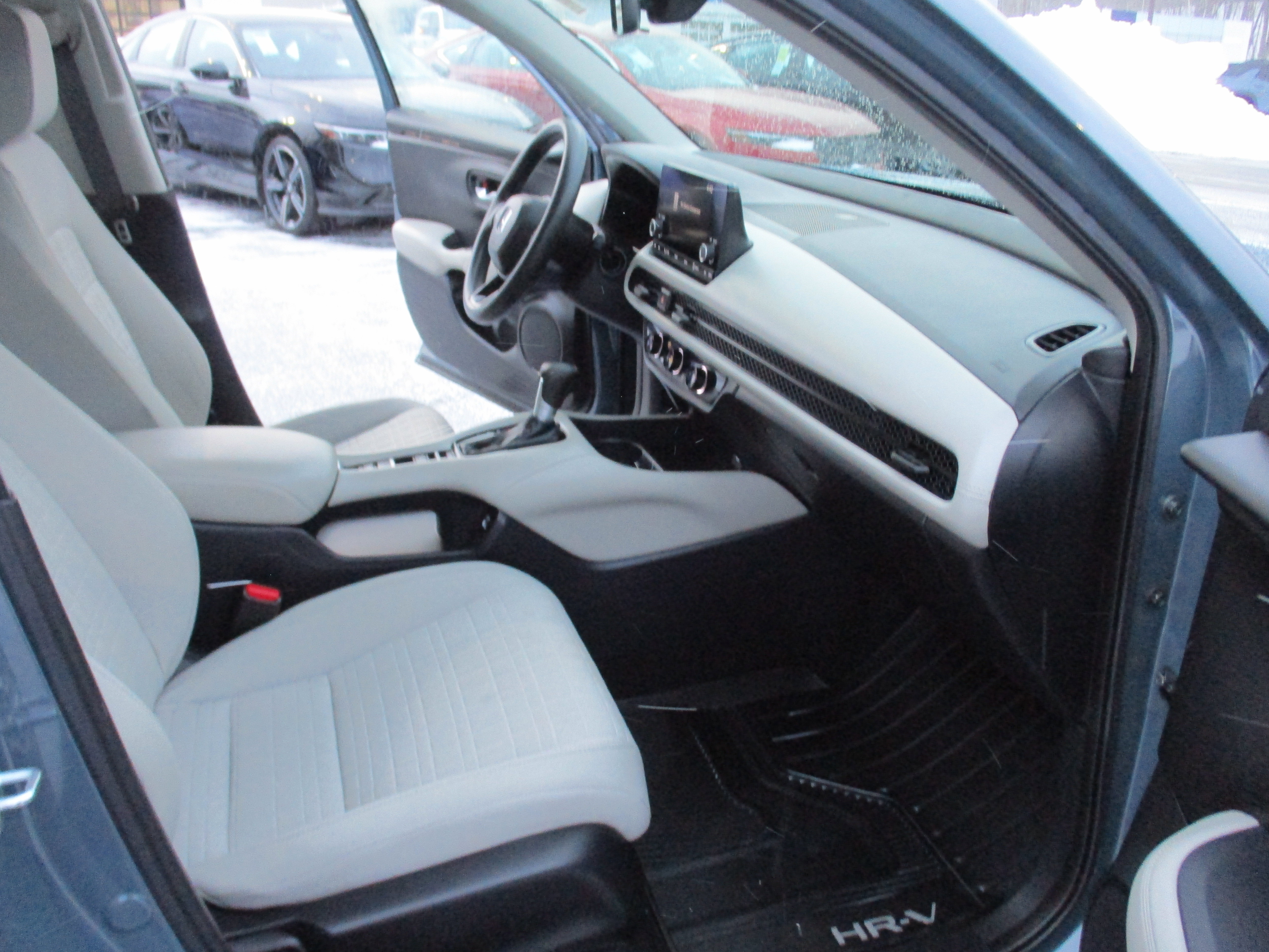 Certified 2023 Honda HR-V LX image 14