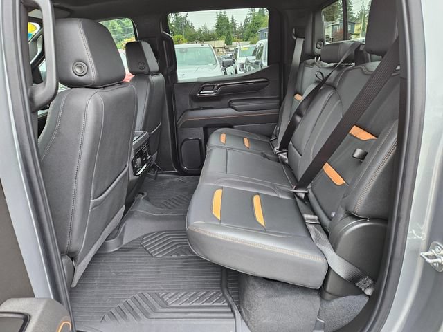 Used 2025 GMC Sierra 1500 AT4 w/ AT4 Premium Package AWD/4WD image 16