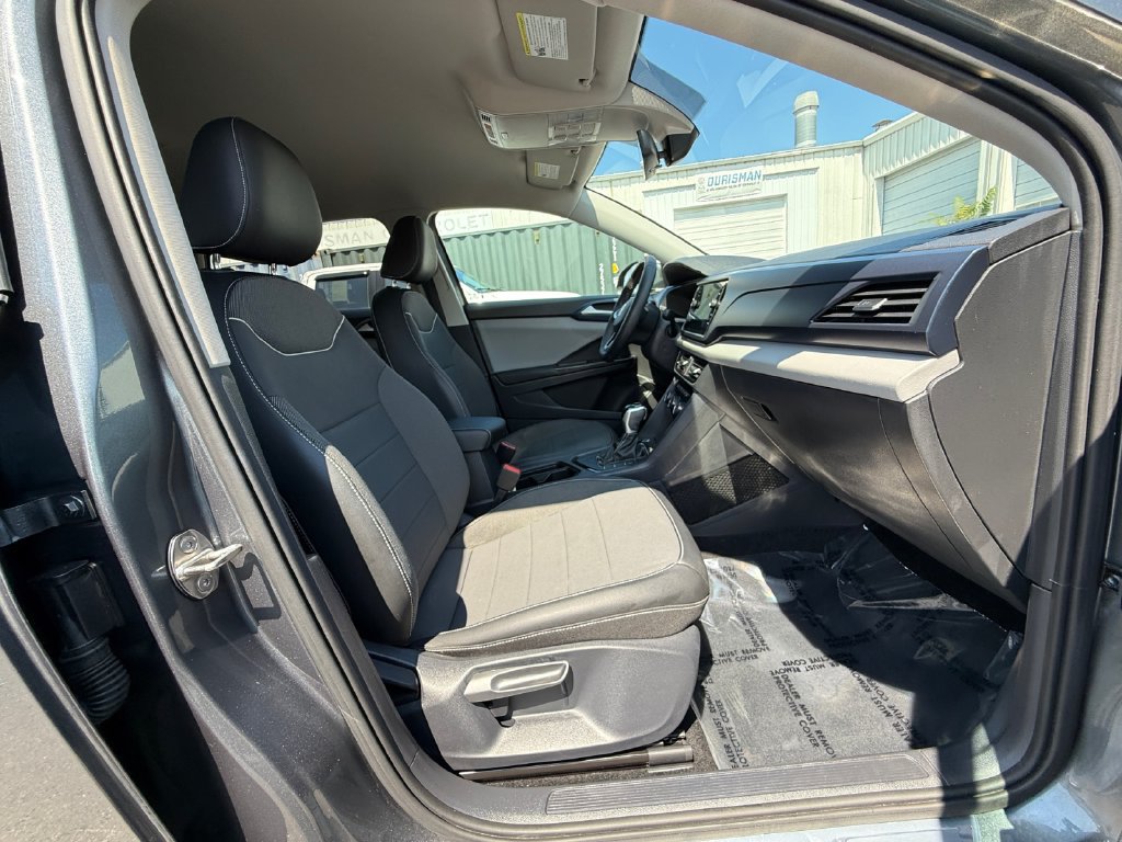 Used 2023 Volkswagen Taos SE FWD image 23