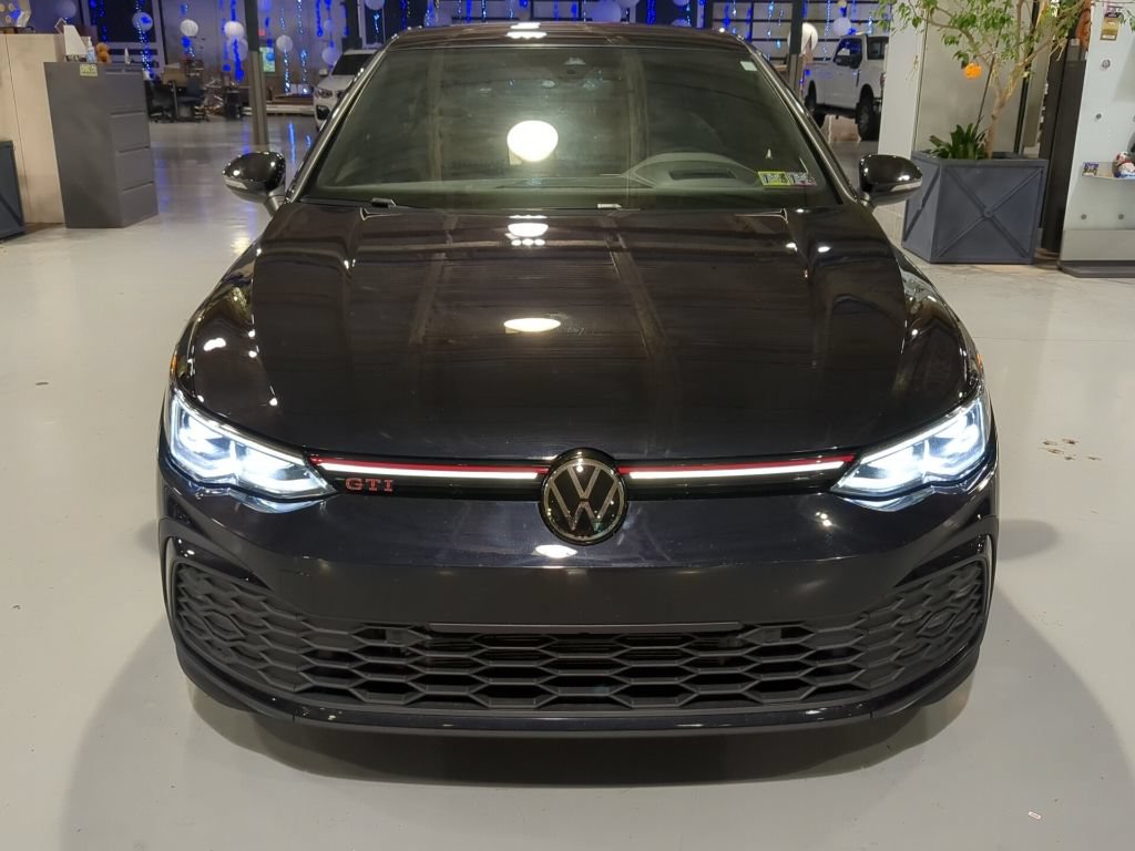 Used 2023 Volkswagen GTI Autobahn FWD image 2