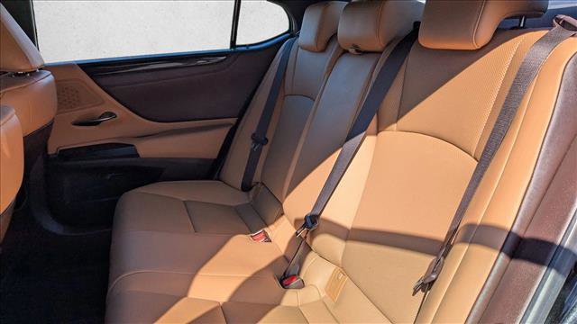 Used 2021 Lexus ES 350 w/ Premium Package image 24