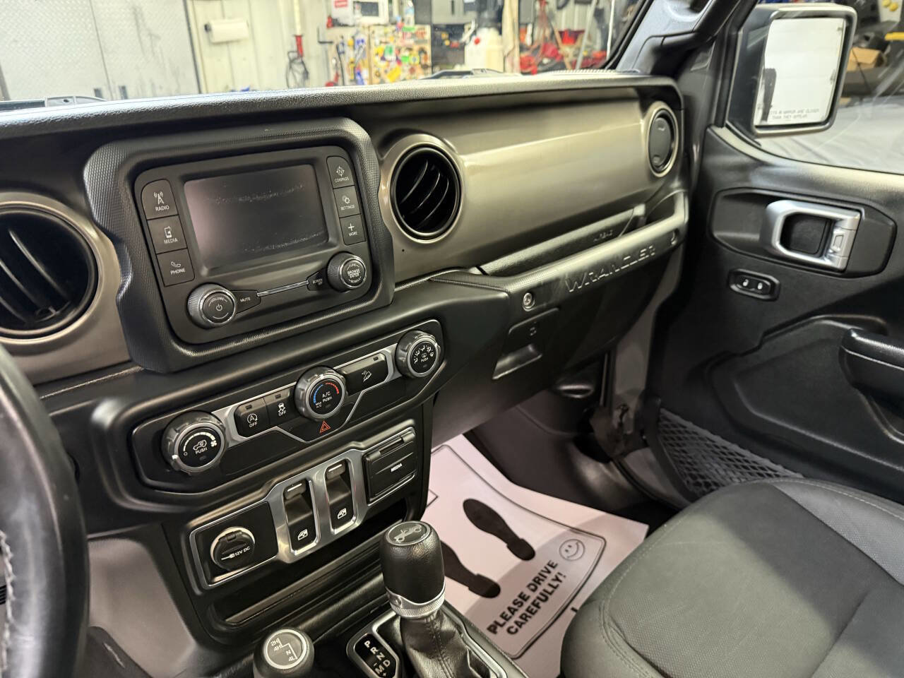 Used 2019 Jeep Wrangler Sport image 39