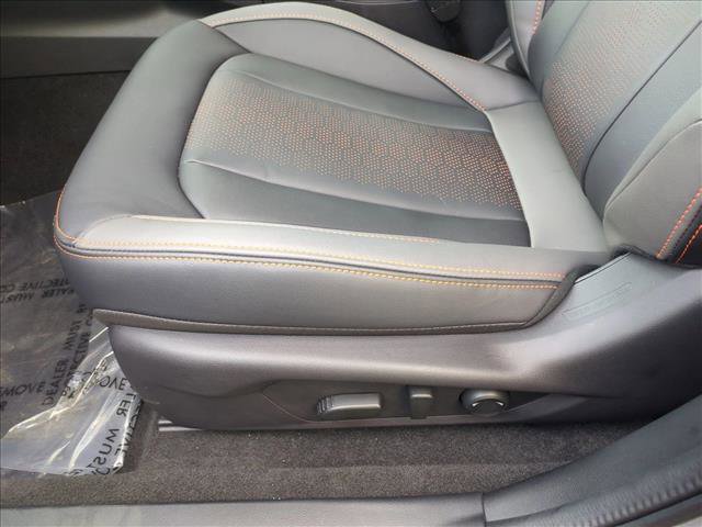 New 2026 Subaru Crosstrek 2.5i Limited w/ Crosstrek Mirror Package image 4