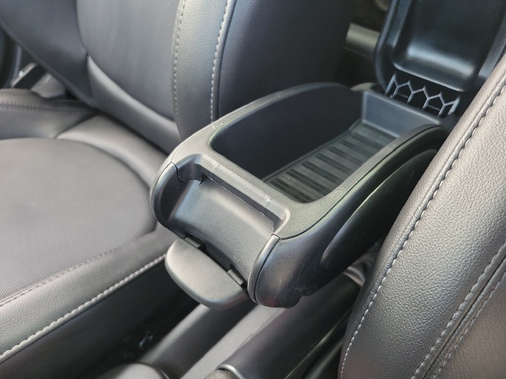 Used 2019 MINI Cooper S w/ Signature Upholstery Package FWD image 14