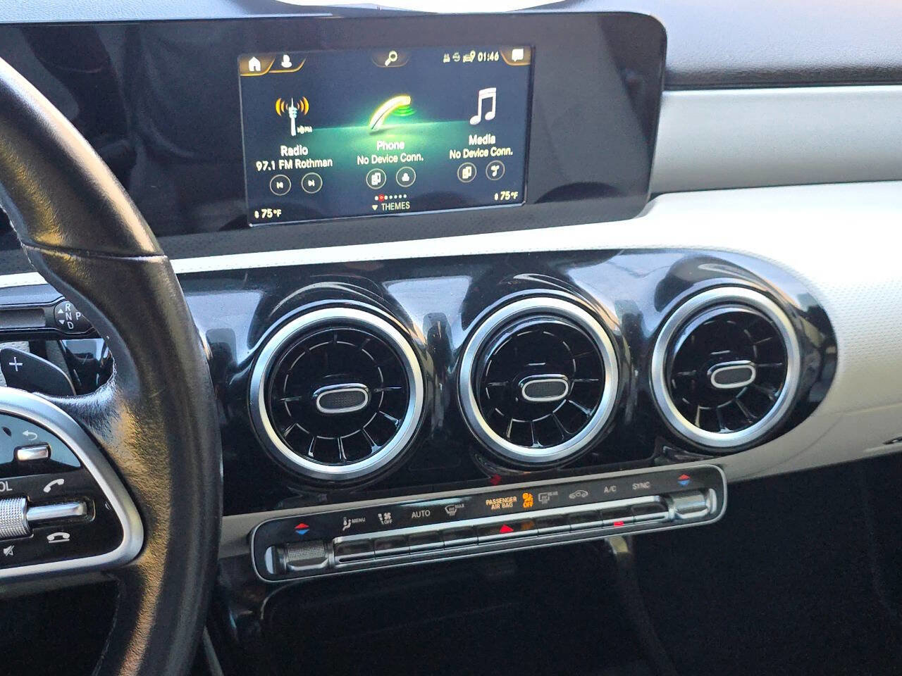 Used 2019 Mercedes-Benz A 220 4MATIC image 14