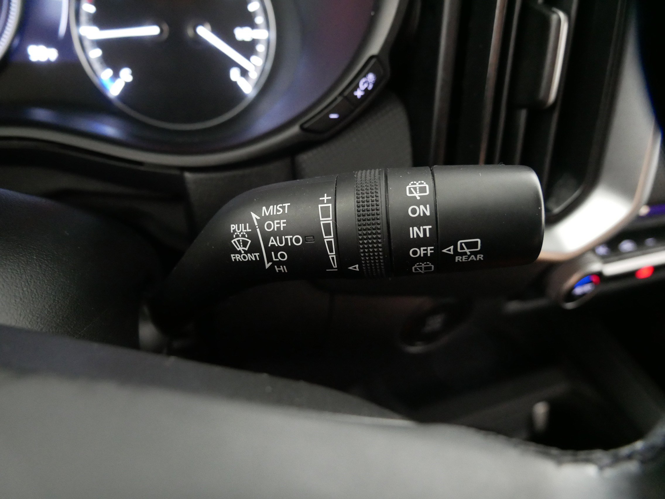 Used 2025 MAZDA CX-50 AWD 2.5 S w/ Preferred Package image 31