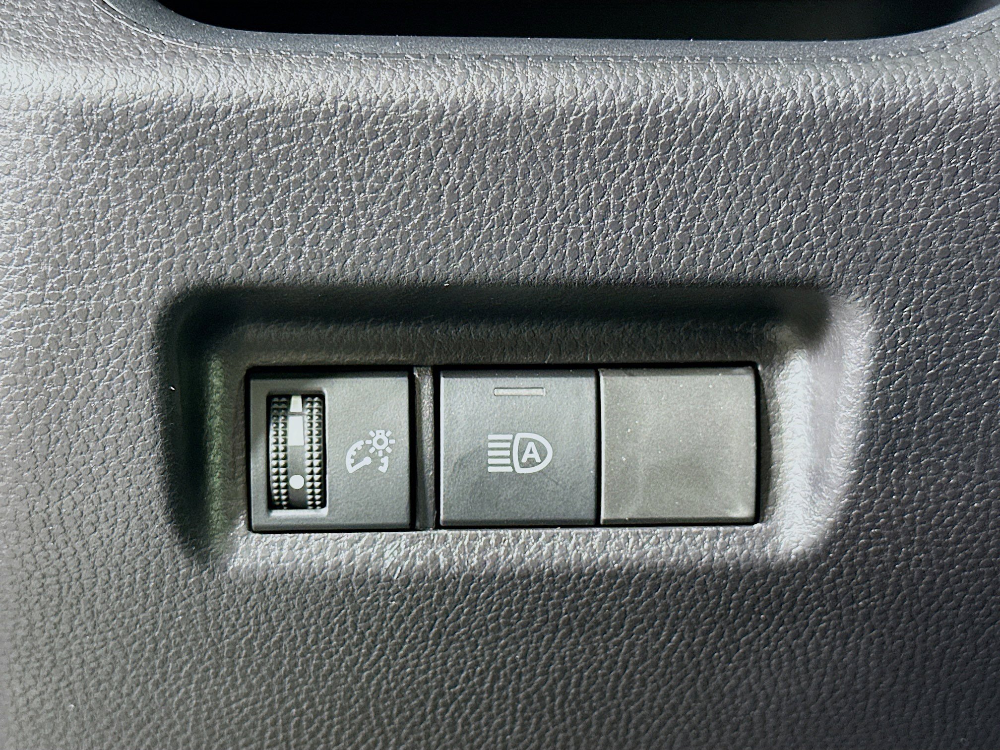 Used 2025 Toyota RAV4 LE image 17