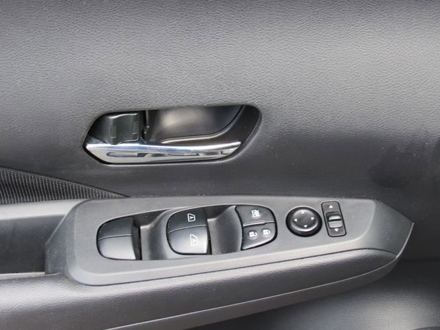 Used 2024 Nissan Kicks SV FWD image 19