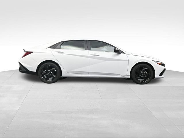 New 2026 Hyundai Elantra SEL Sport Premium FWD image 37