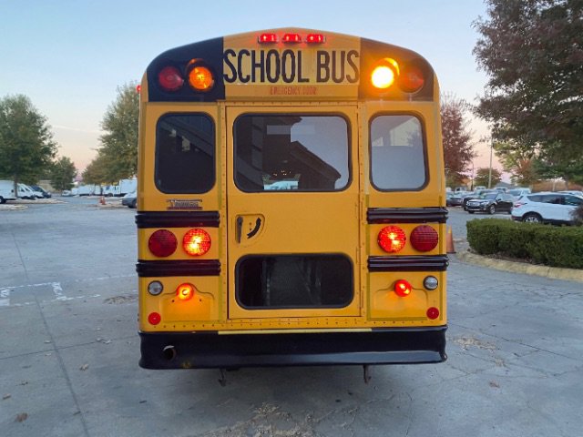 Used 2009 Chevrolet Express 3500 w/ School Bus Package image 3