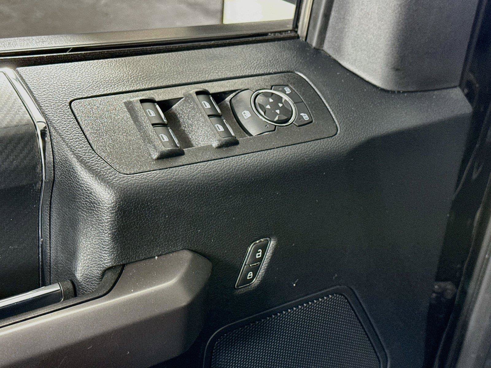 Used 2019 Ford F150 XLT w/ Equipment Group 302A Luxury AWD/4WD image 12