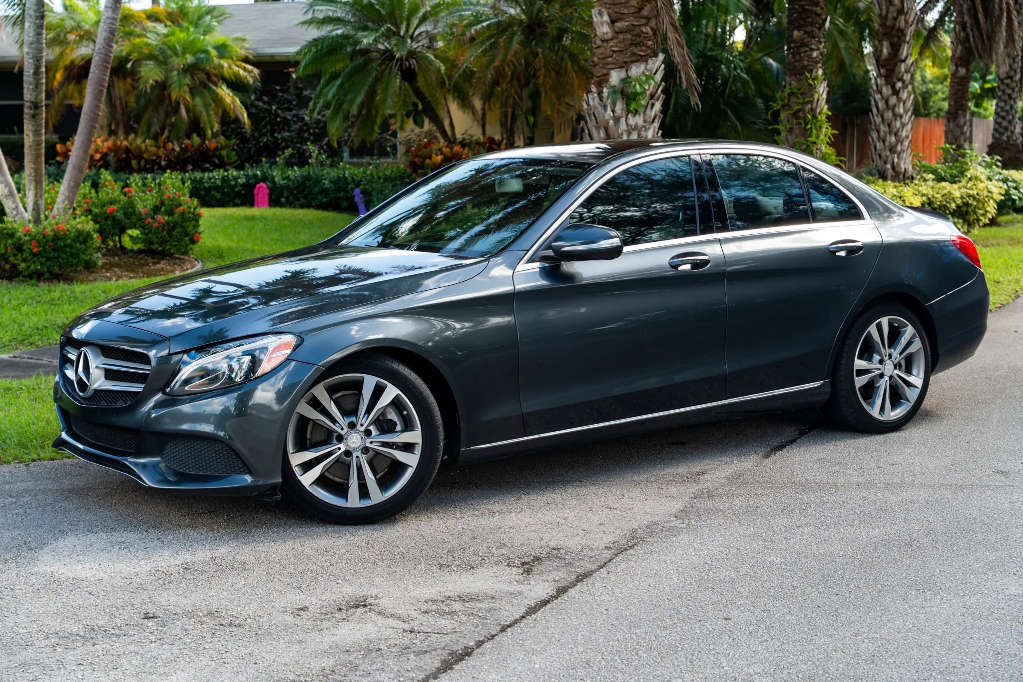 Used 2015 Mercedes-Benz C 300 Sedan w/ Premium 1 Package image 9