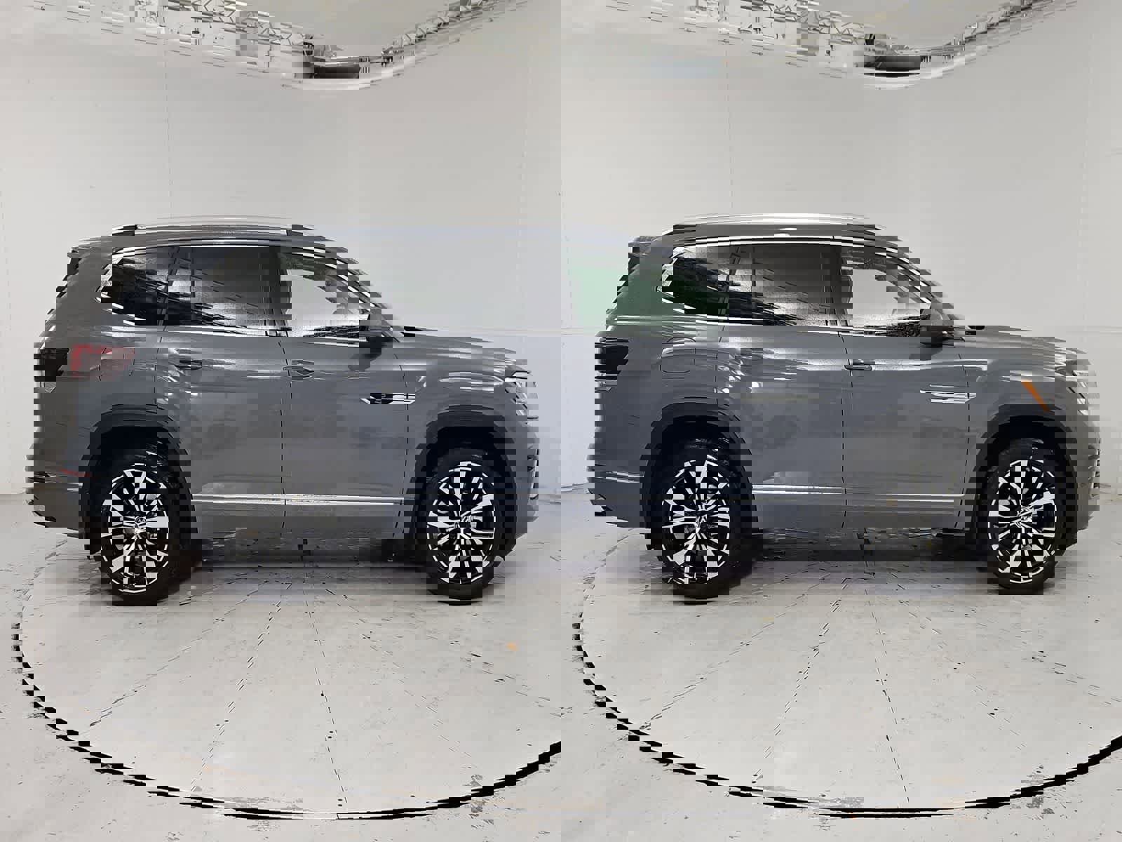 New 2026 Volkswagen Atlas SEL Premium R-Line image 7