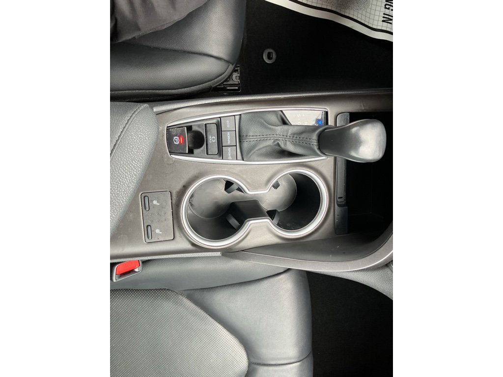 Used 2021 Toyota Camry XLE w/ Navigation Package image 28