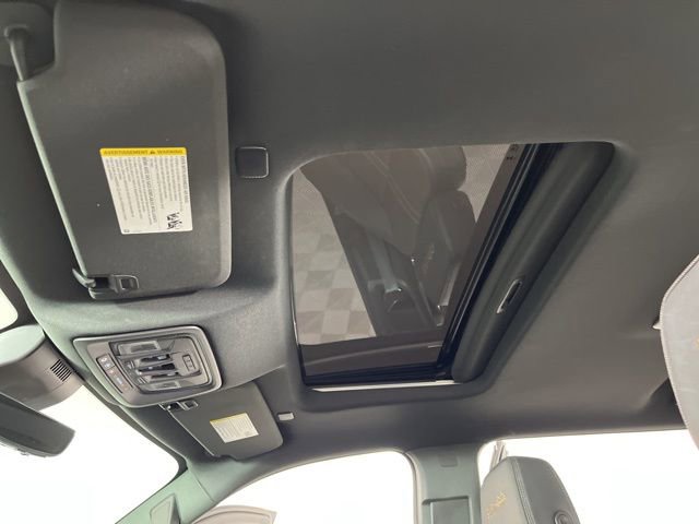 Used 2024 Chevrolet Silverado 2500 High Country w/ High Country Premium Package image 34