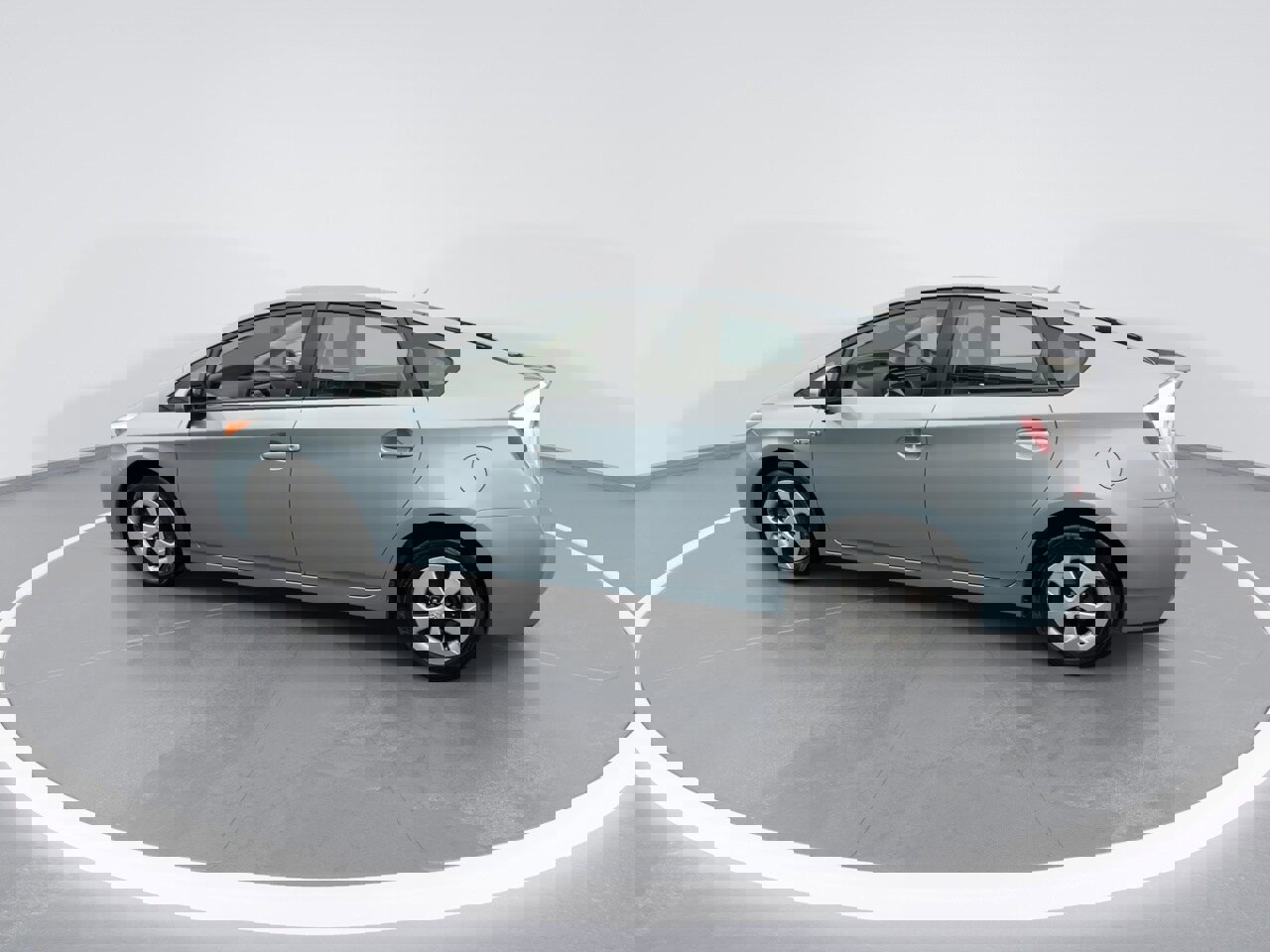 Used 2014 Toyota Prius Three image 11