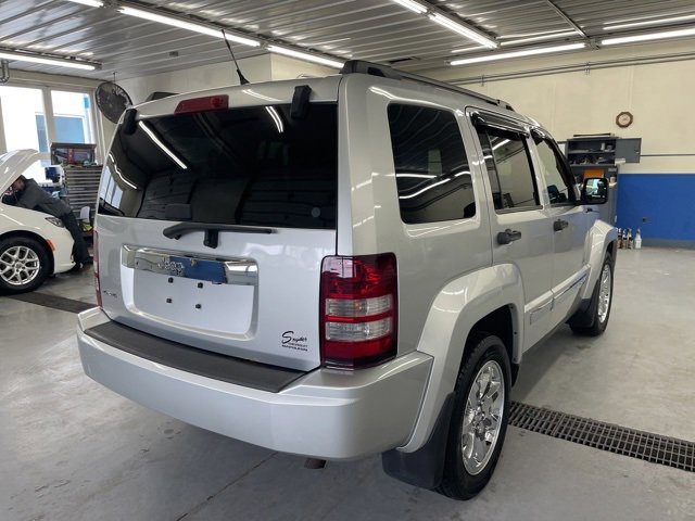 Used 2012 Jeep Liberty Sport image 3