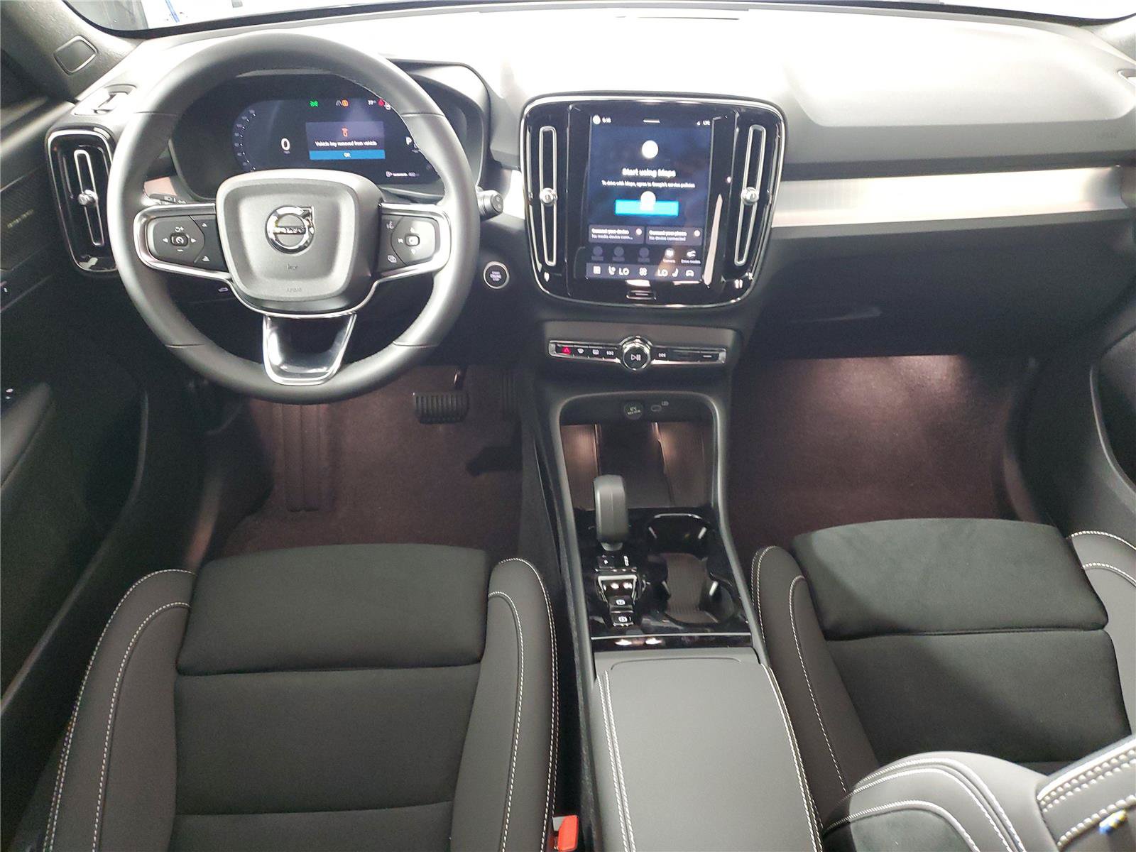 New 2026 Volvo XC40 B5 Ultra w/ Climate Package AWD/4WD image 15