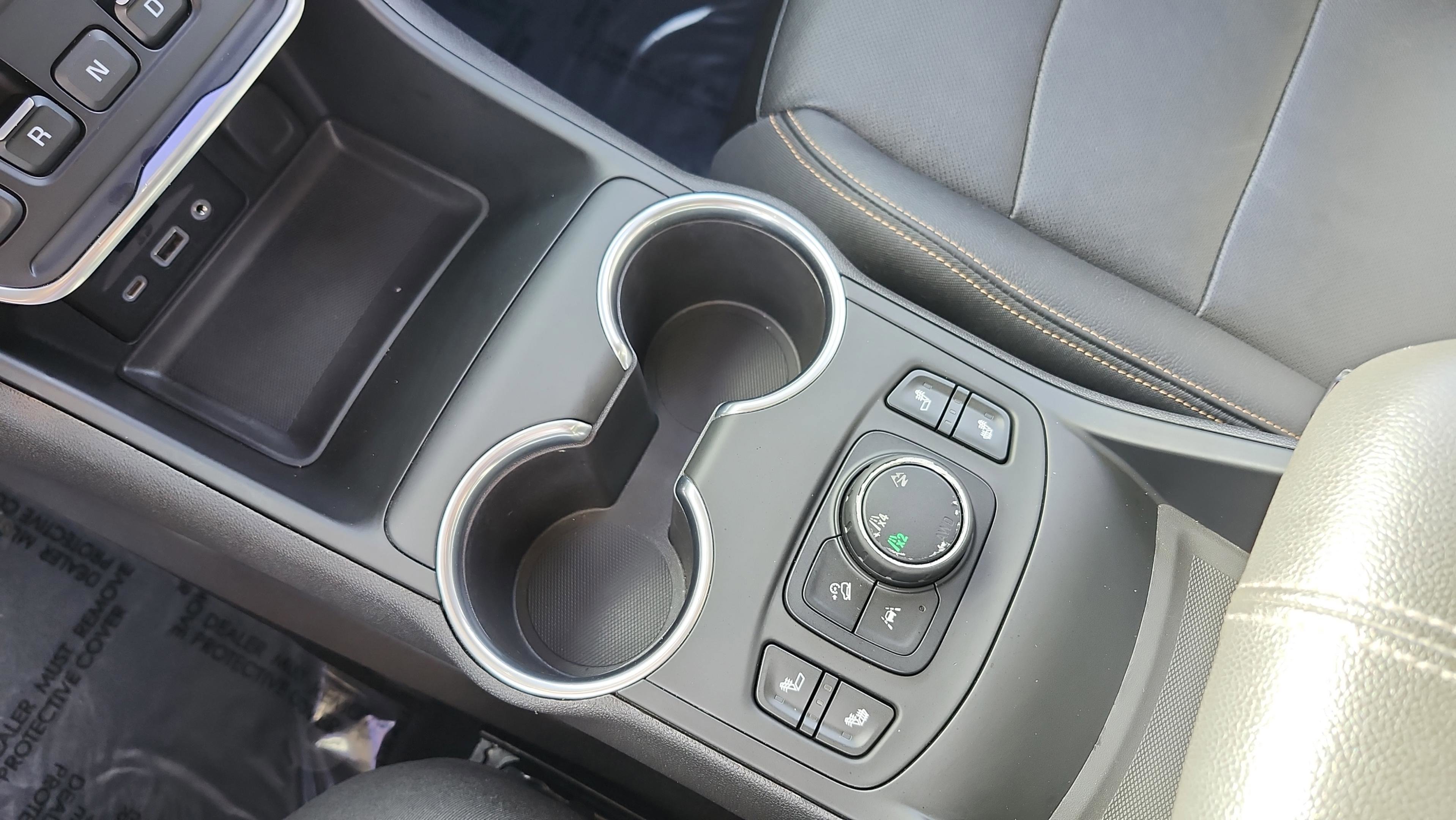 Used 2021 GMC Terrain SLT image 37