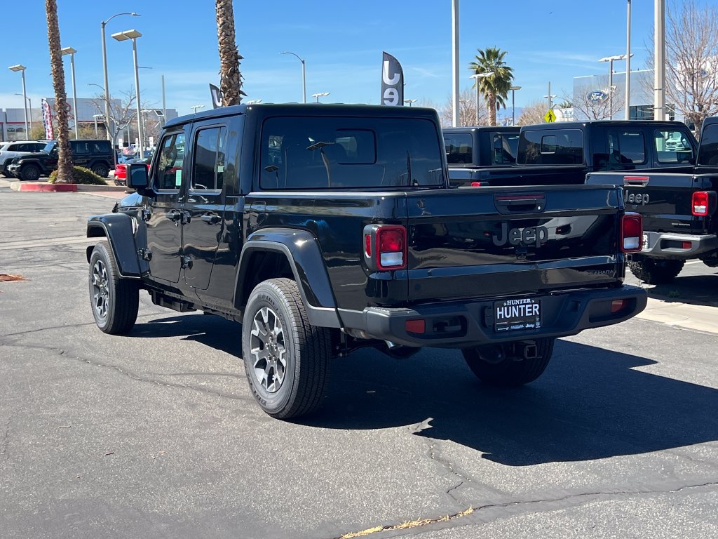 New 2026 Jeep Gladiator Sport AWD/4WD image 4
