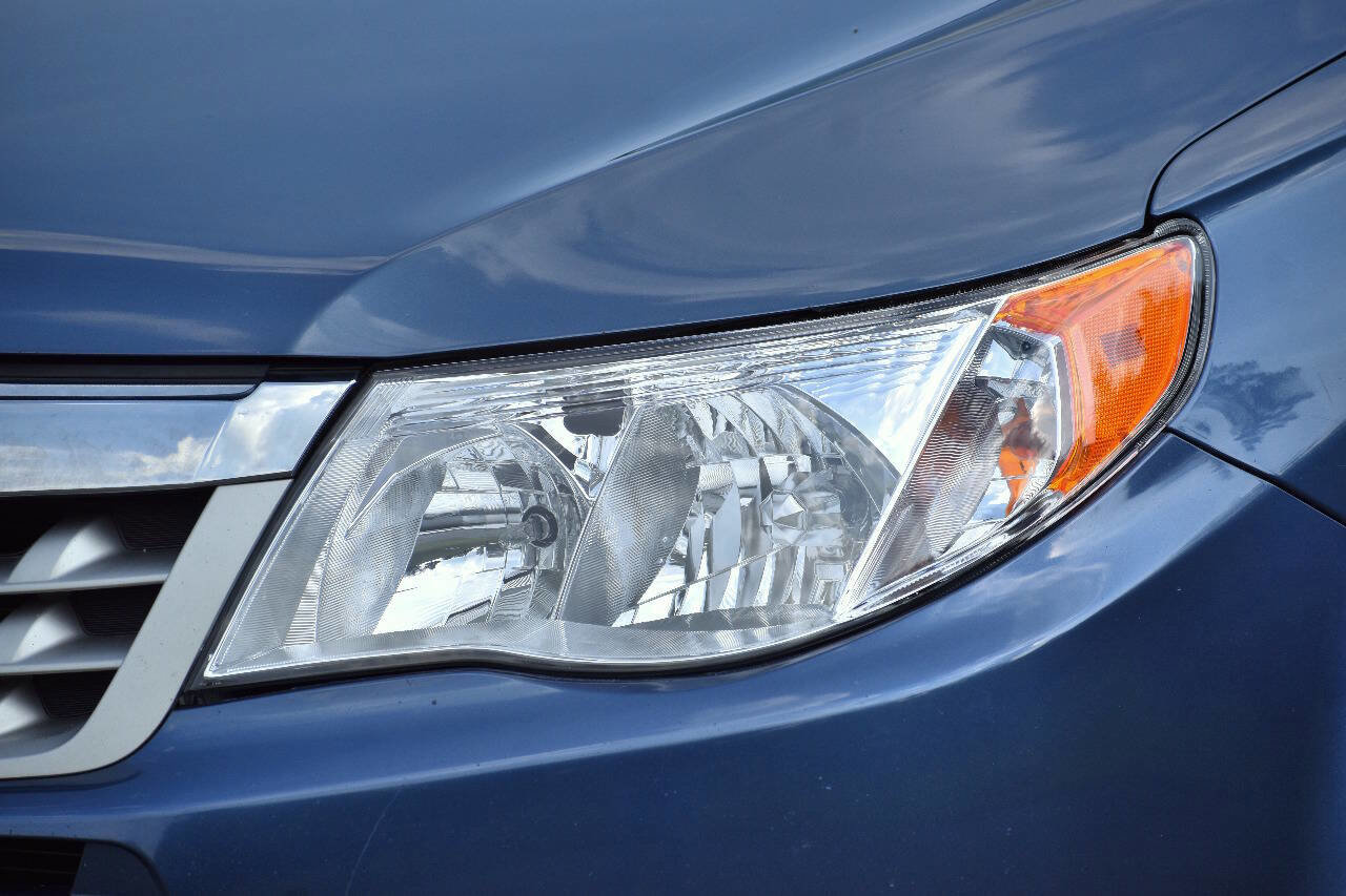 Used 2012 Subaru Forester 2.5X Premium w/ Popular Pkg 3 image 8