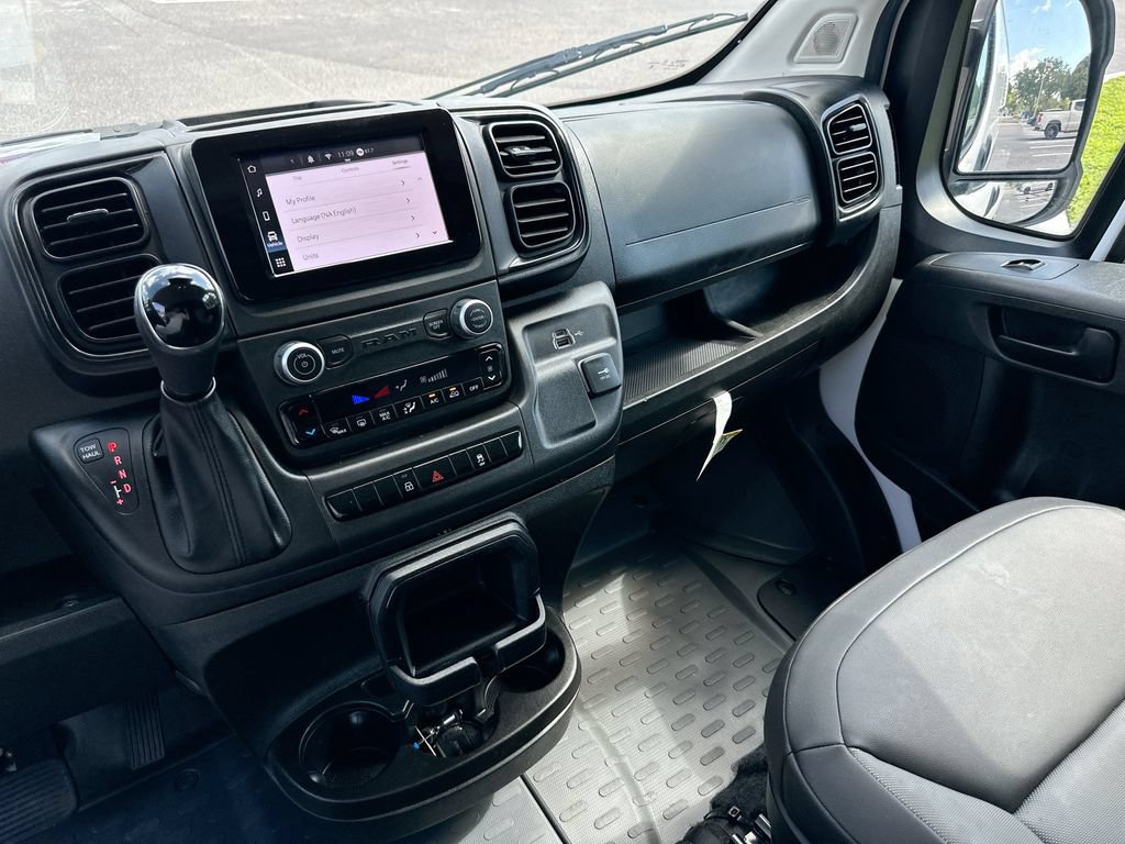 Used 2025 RAM ProMaster 2500 w/ Convenience Group FWD image 21