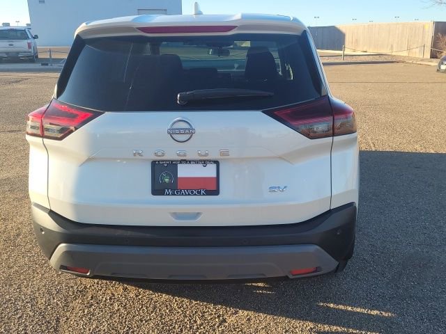 Used 2023 Nissan Rogue SV image 7