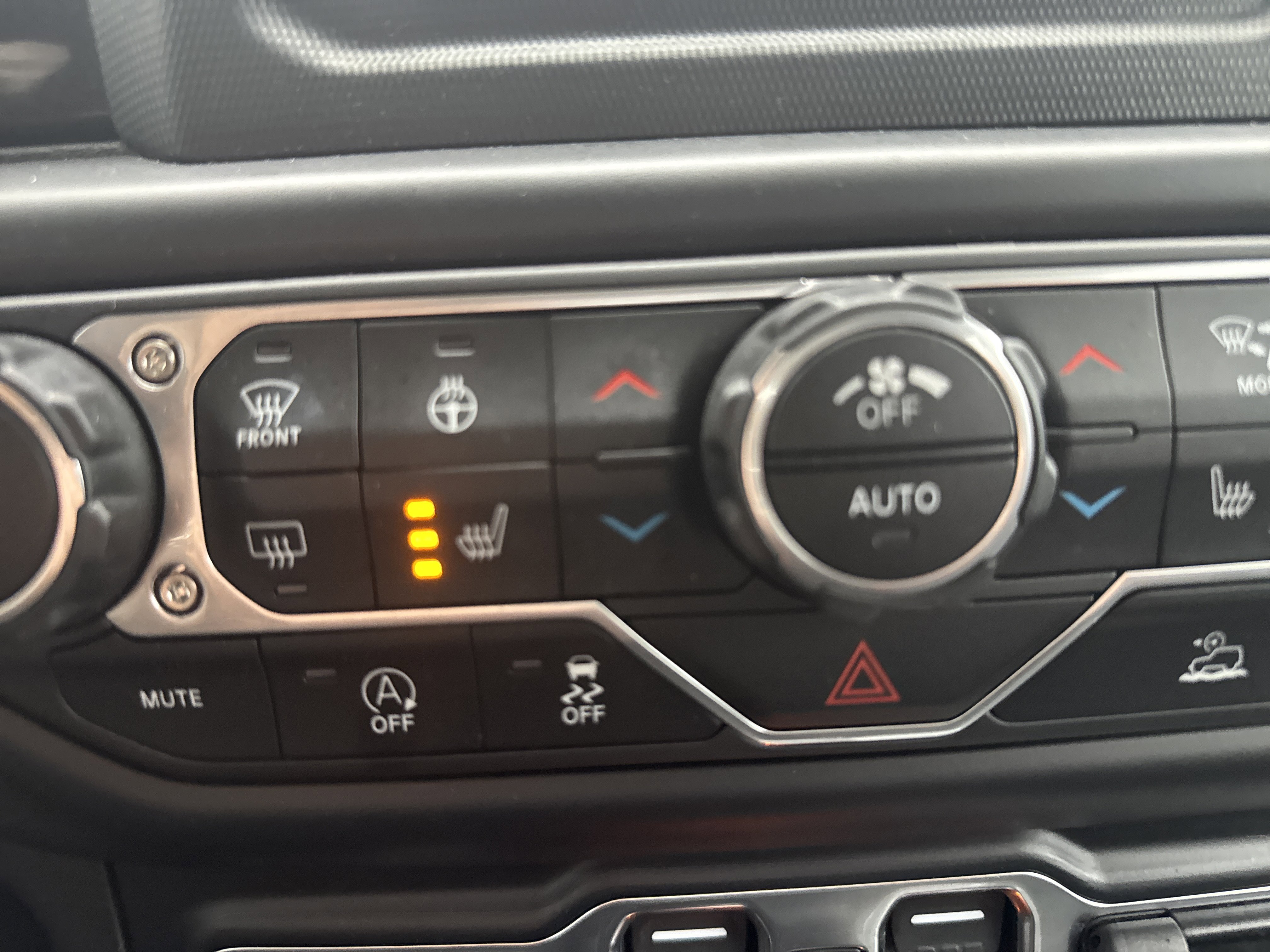 Used 2022 Jeep Gladiator Sport image 27