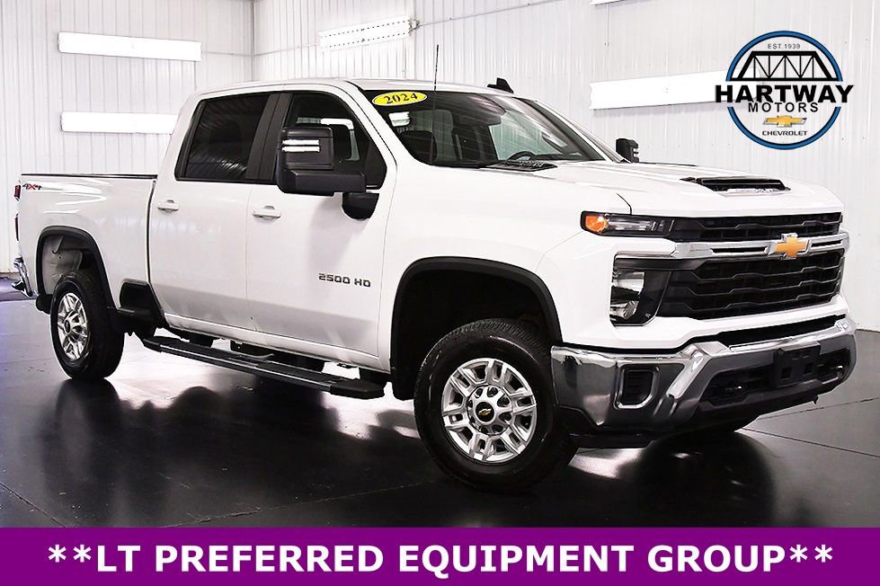 Used 2024 Chevrolet Silverado 2500 LT image 1