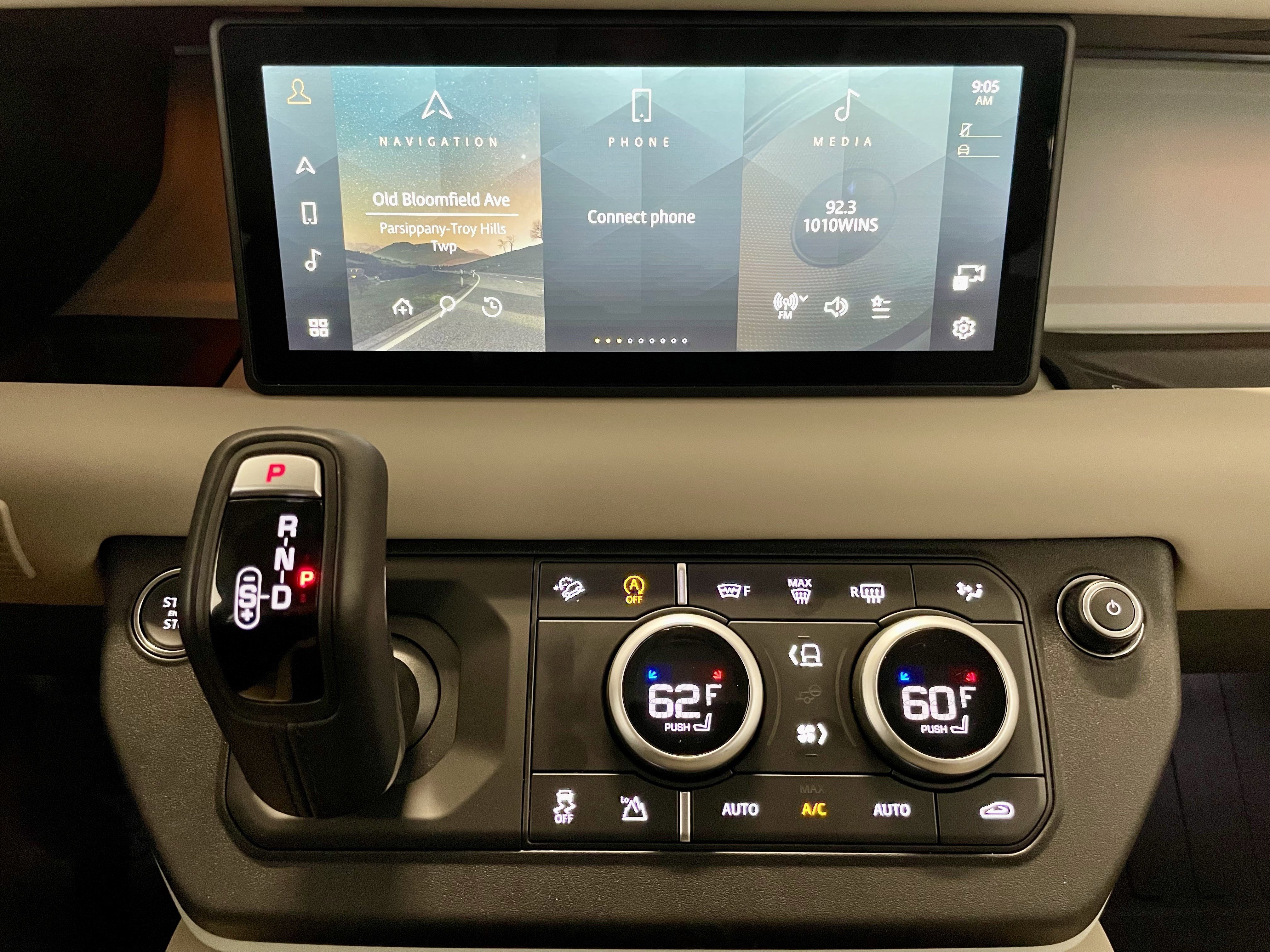 Certified 2024 Land Rover Defender 110 S image 19