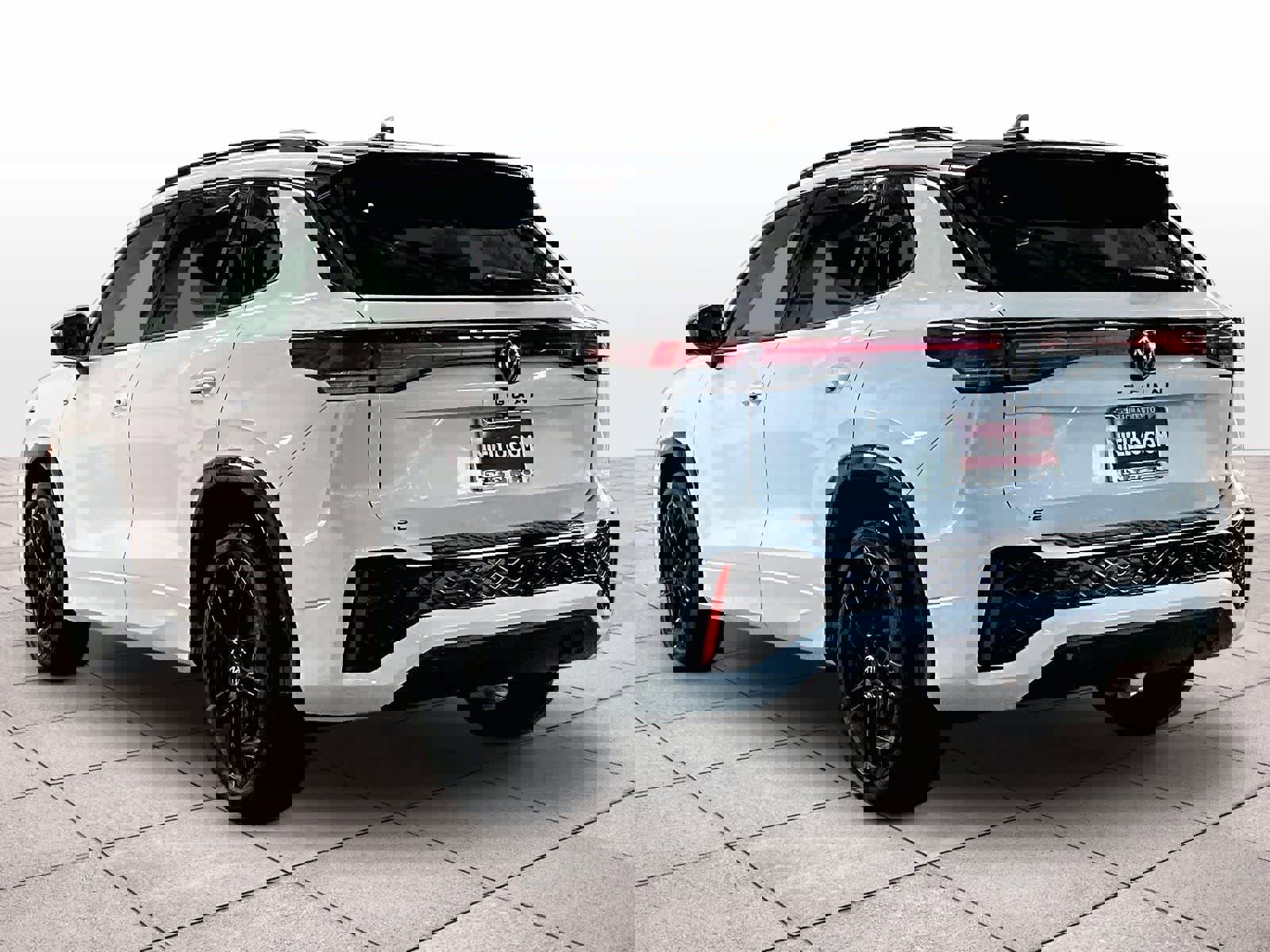 New 2026 Volkswagen Tiguan SE R-Line image 3