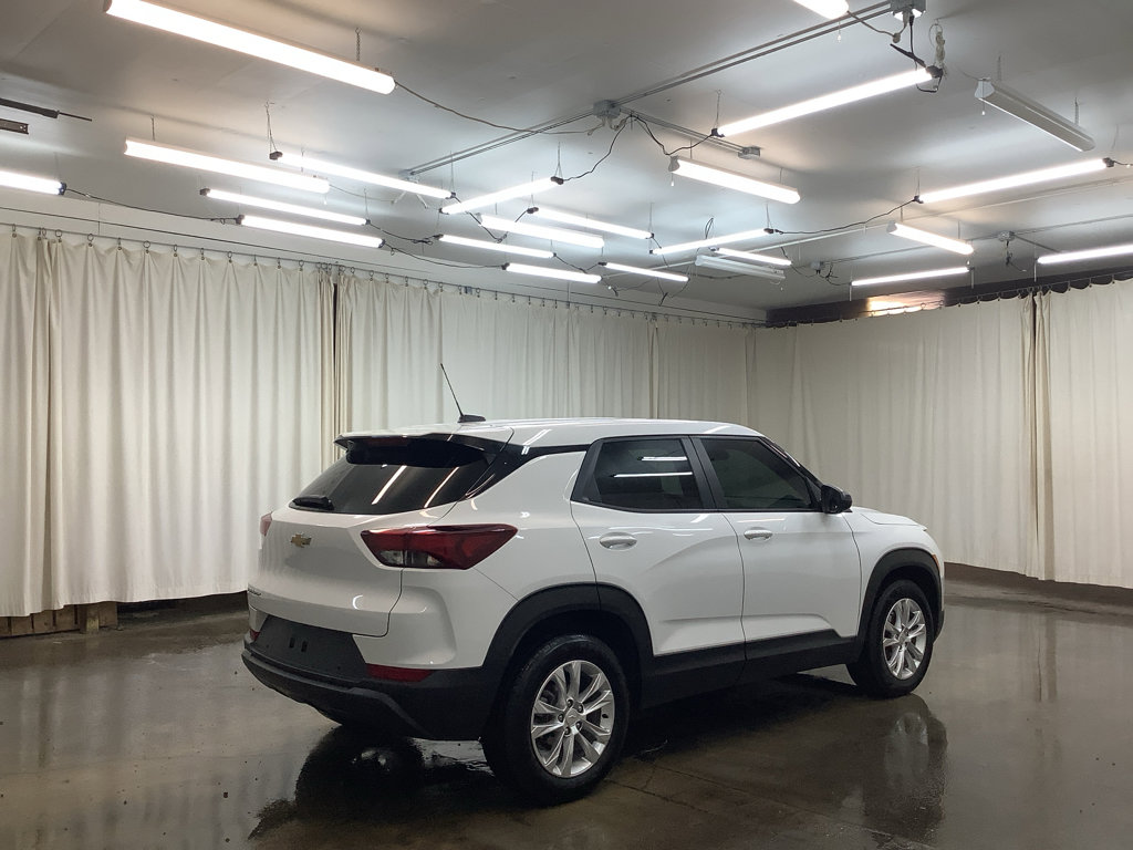 Used 2022 Chevrolet TrailBlazer LS FWD image 6