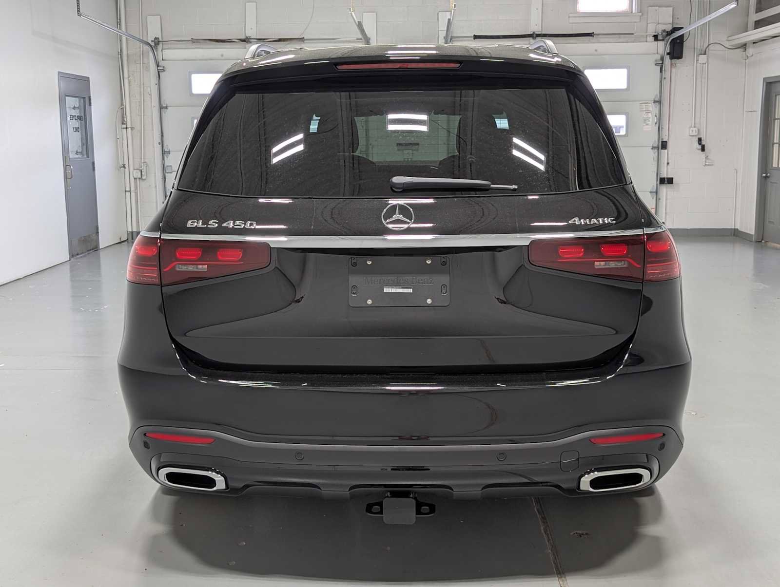 New 2026 Mercedes-Benz GLS 450 4MATIC image 7